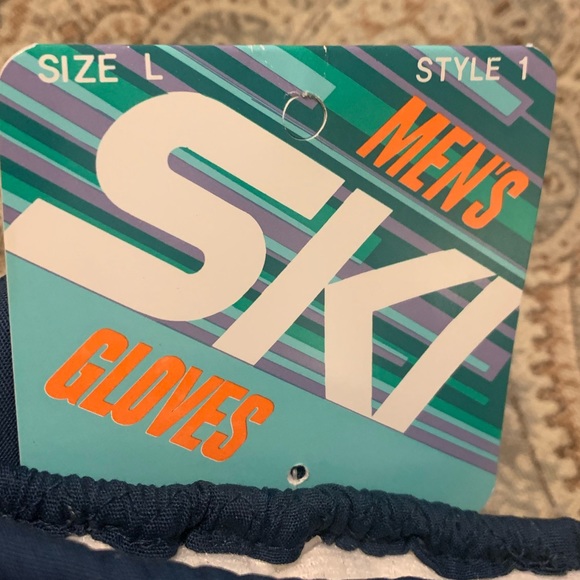 Men’s Ski Gloves - Picture 2 of 7